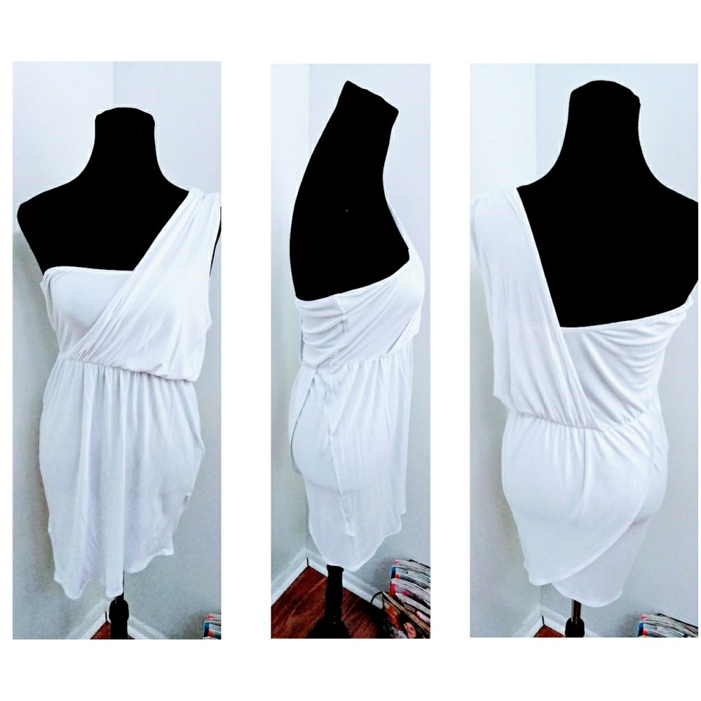 W by Wenjie  one shoulder White dress size L